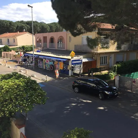 Hotel Oasis Argeles-sur-Mer Exterior photo